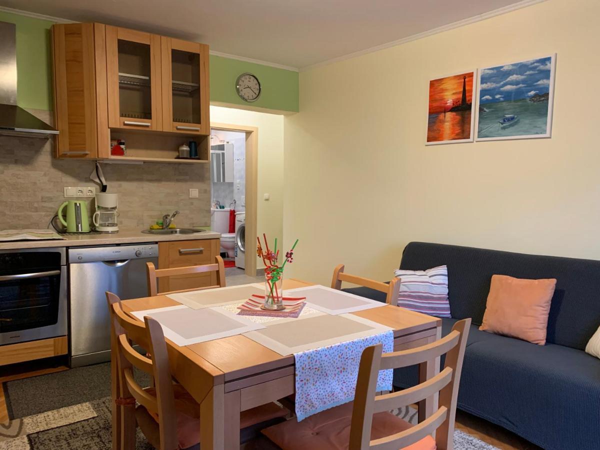 Apartments 4Mios Ražanac Eksteriør billede