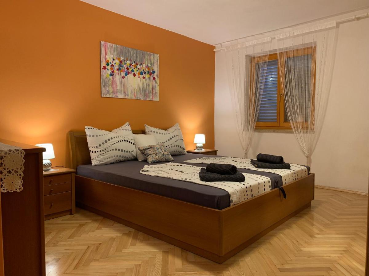 Apartments 4Mios Ražanac Eksteriør billede